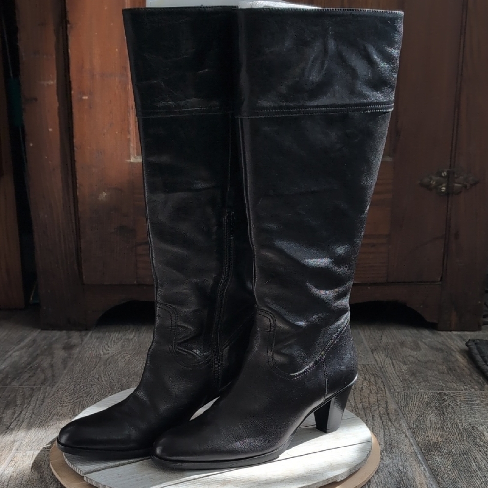 EUC Italian Black Leather Wide Calf Knee-High Boots